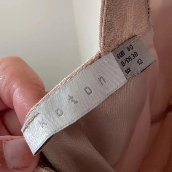 Sleeveless vintage dress  - satin - Koton brand - size 10 - Picture 6 of 6